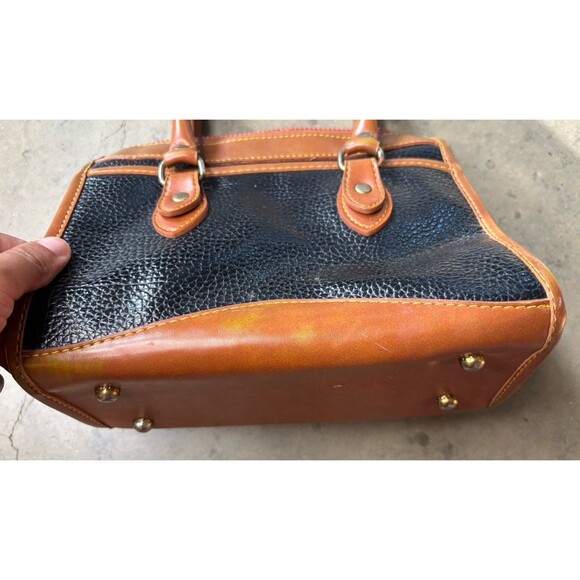 Dooney & Bourke All-Weather Leather Dr's Bag Satchel Purse Vintage - Picture 5 of 12